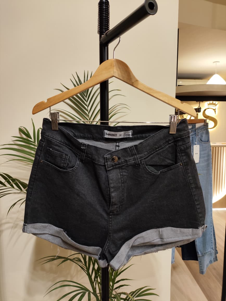SHORT JEANS
